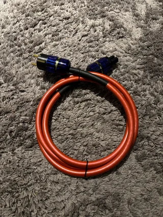 IsoTek Optimum 2m