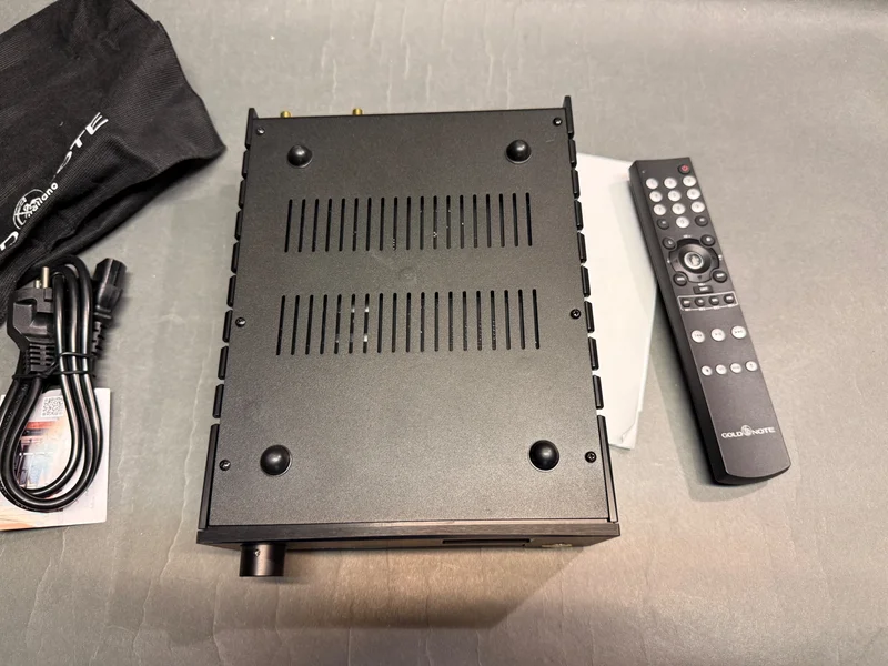 Gold Note CD 10 high end cd spelare med dac. Toppskick !!!!! - Bild 6 av 8