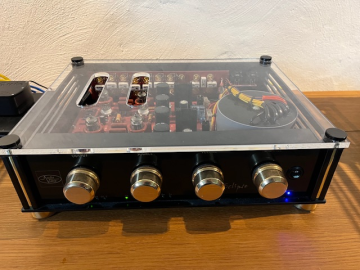 Audiovalve Eclipse och Baldur 70 monoblock