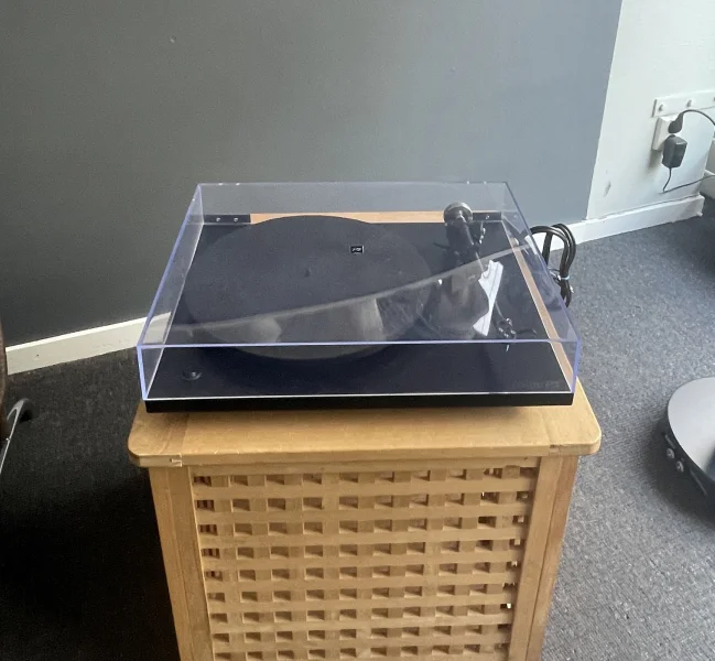 Rega P3 med Elys 2 - Bild 2 av 2