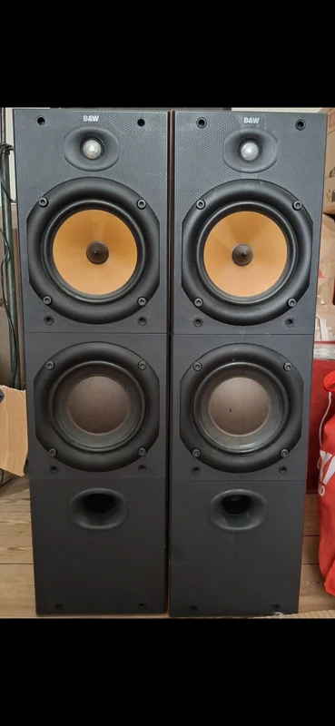 B&amp;W golvh&ouml;gtalare &ndash; kraftfullt ljud &amp; klassisk Bowers &amp; Wilkins-kvalitet - Bild 2 av 5