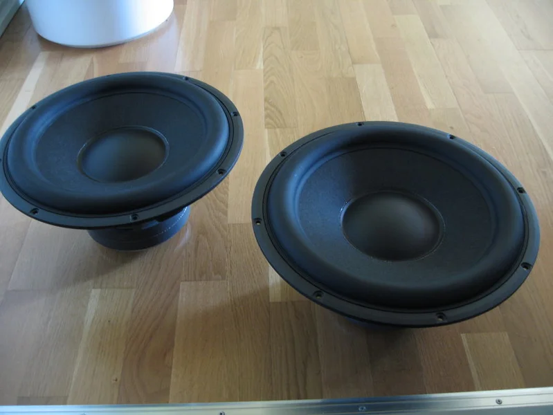 Ino audio y basar - Bild 1 av 1