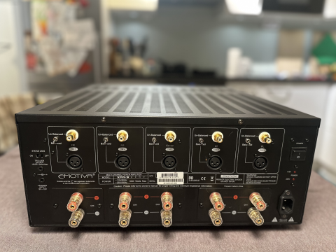 Emotiva XPA-5 gen 2 (5x200W)