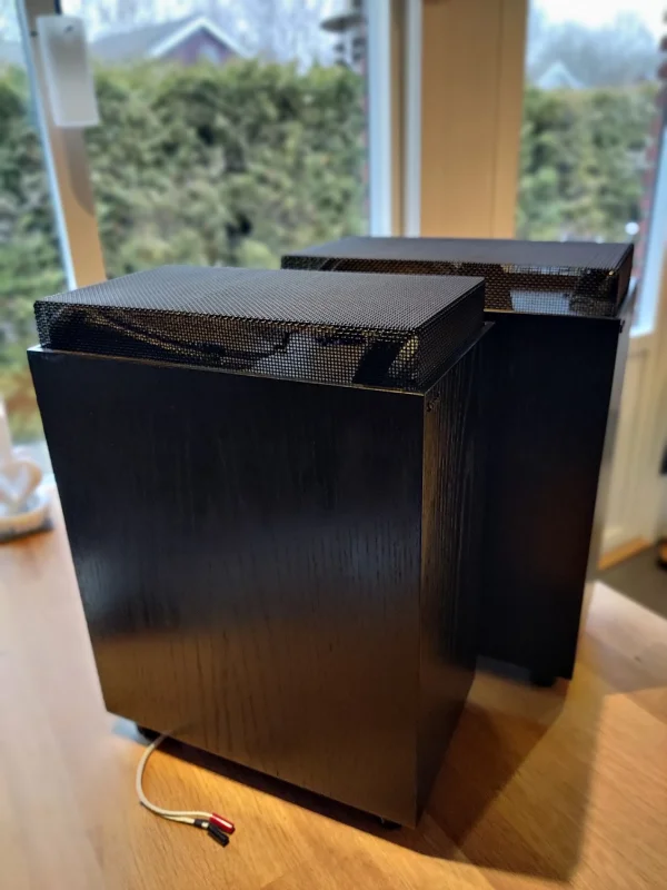 Uppgraderade Sonab OA12 i svart ask. Två par. Uppgraderade Sonab OA12 i svart ask. Två par. - Bild 2 av 3