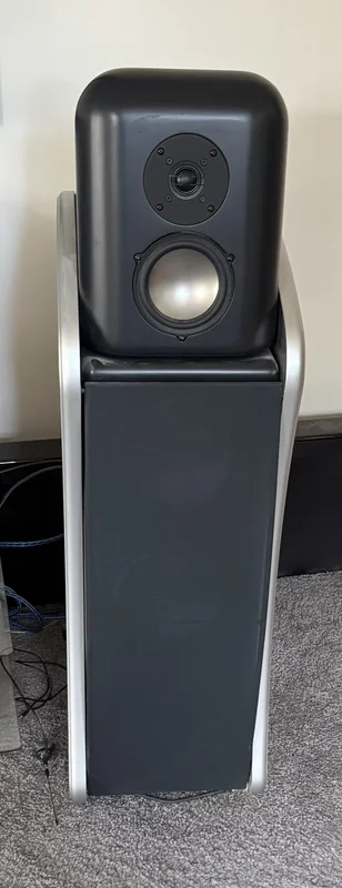 Revel Ultima Studio gen1 - Bild 2 av 5