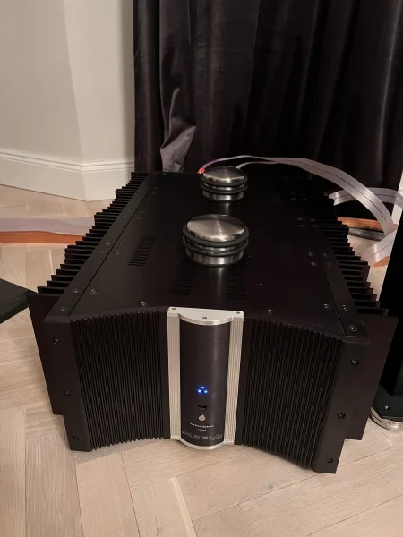 Krell FPB-700 CX Re-capped + Krell KCT Re-capped Krell FPB-700 CX Re-capped + Krell KCT Re-capped - Bild 3 av 8