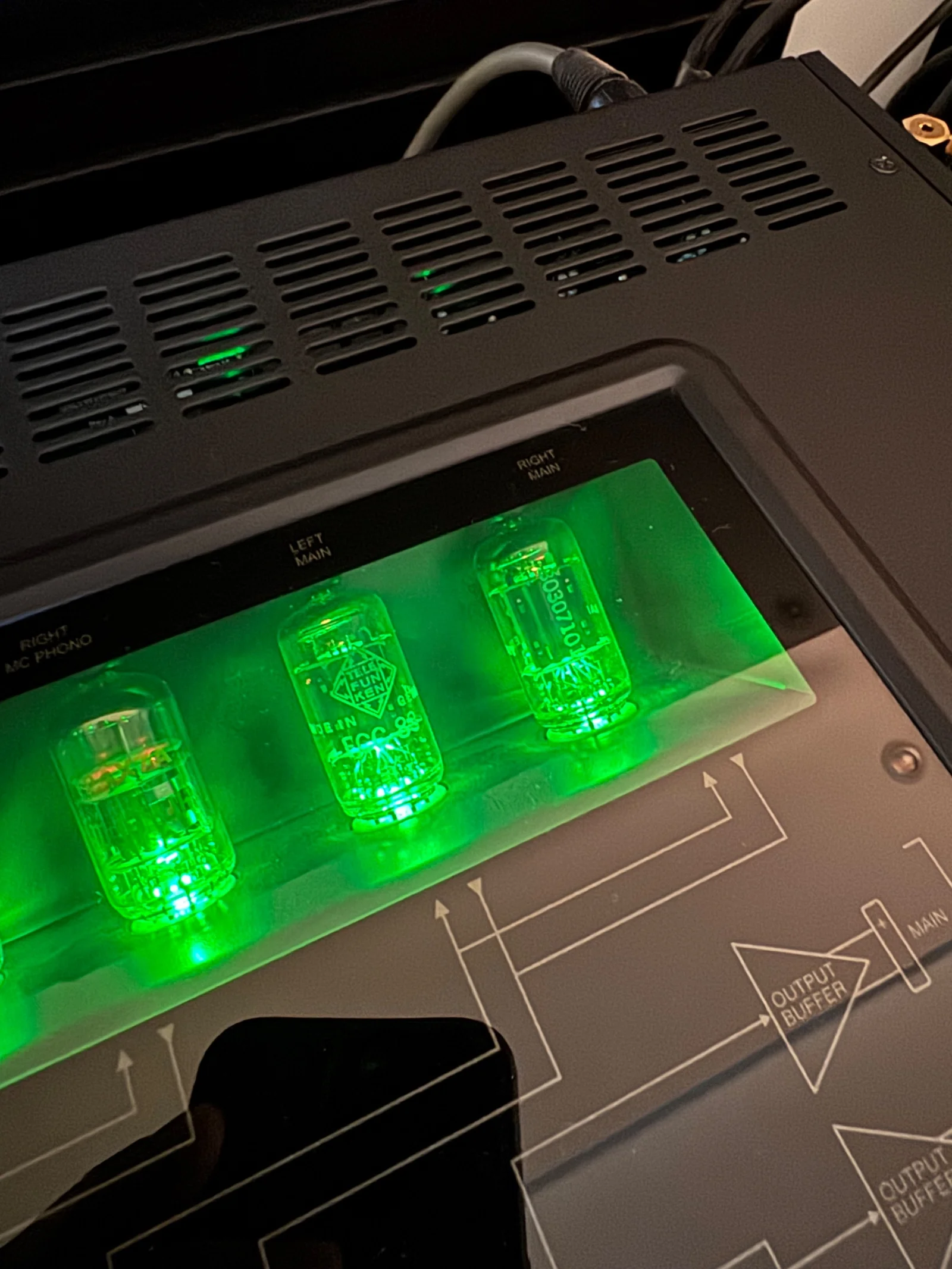 Mcintosh C2300 forforsterker preamplifier med Telefunken r&oslash;r - Bilde 6 av 9