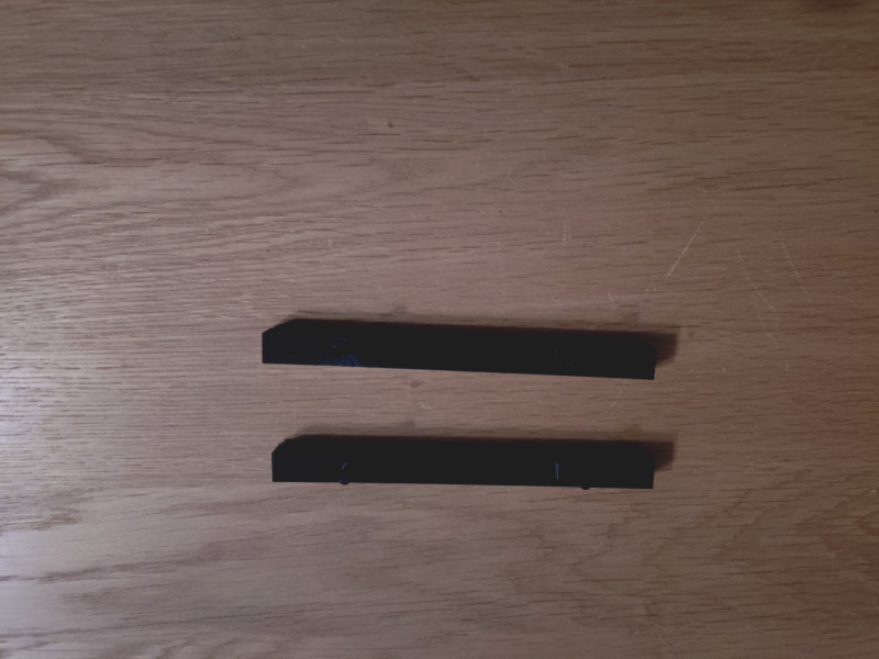 REVOX  A 77  Fötter - Bild 2 av 2