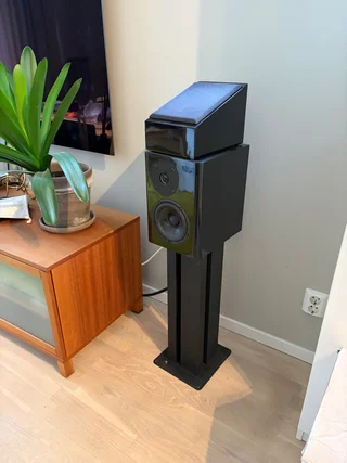 Unikt hemmabygge med Scan Speak högtalar element