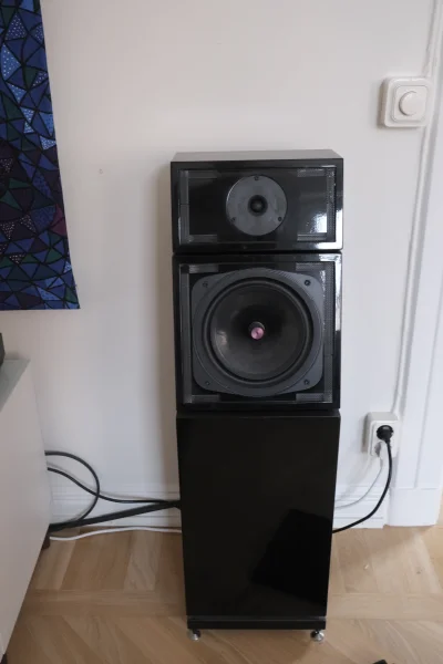 Naim SBL Svart pianolack Naim SBL Svart pianolack - Bild 3 av 3