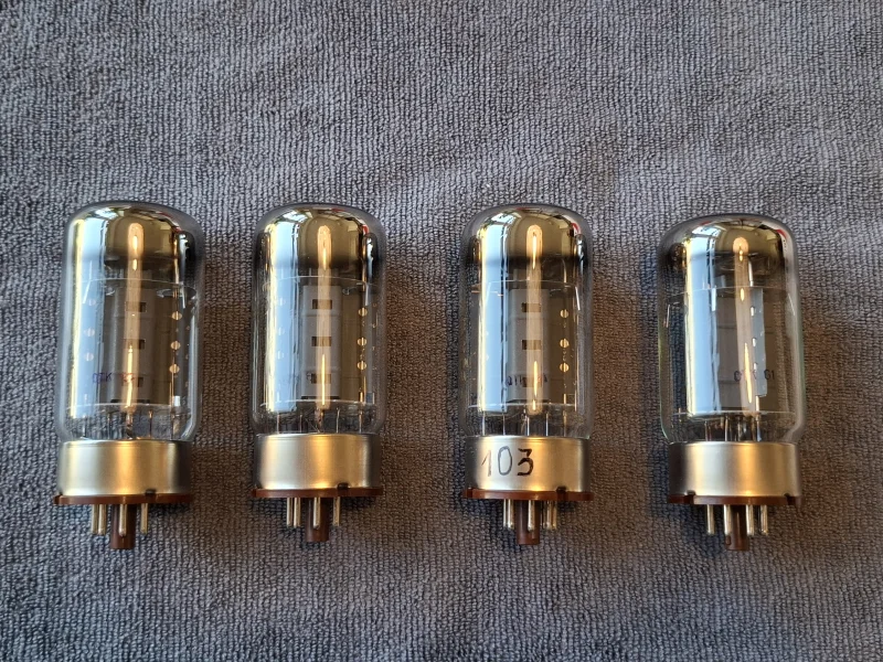 6550 (KT88) Svetlana Winged =C= JSC NOS Matchad kvartett - Bild 5 av 8