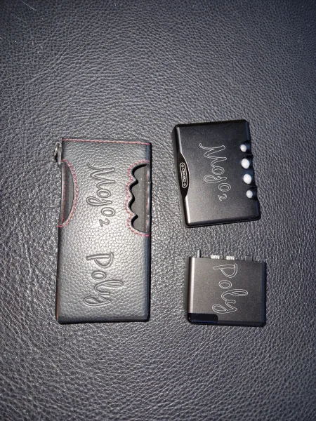 Mojo 2+Poly+l&auml;deretui - Bild 1 av 3