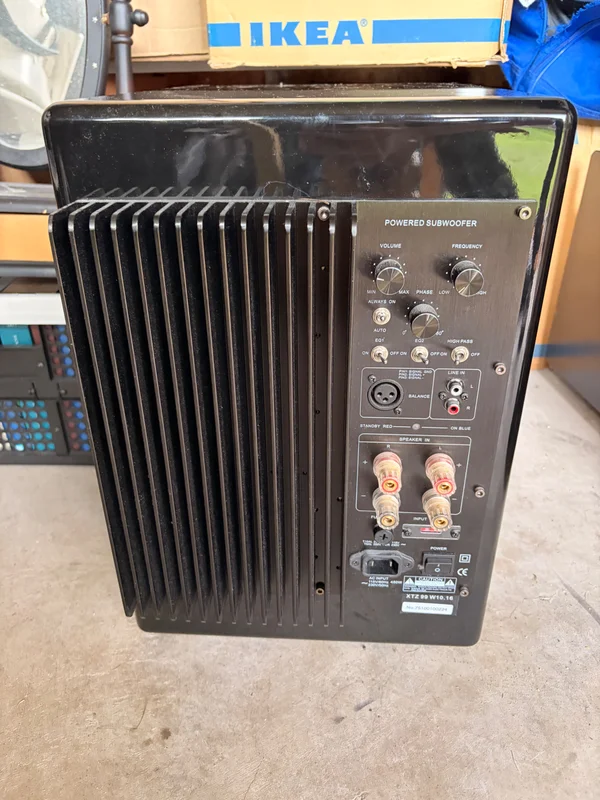 XTZ 99W 10.16 Defekt slutsteg XTZ 99W 10.16 Defekt slutsteg - Bild 3 av 3