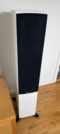 Dynaudio Emit 50