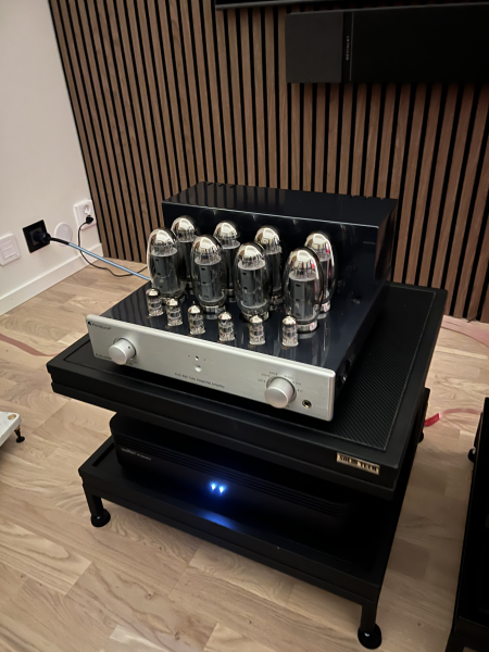 Primaluna evo 400 intergrerad förstärkare säljes  - Bild 2 av 2