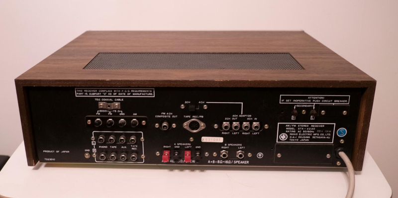 Nikko STA-4030 AM/FM Stereo Receiver (1974) - Bild 2 av 3