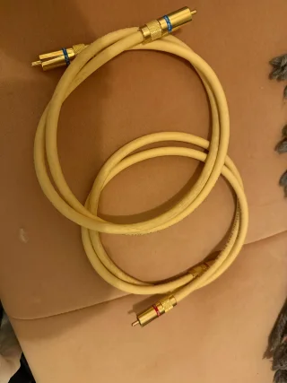 van den hul the name rca 1 meter