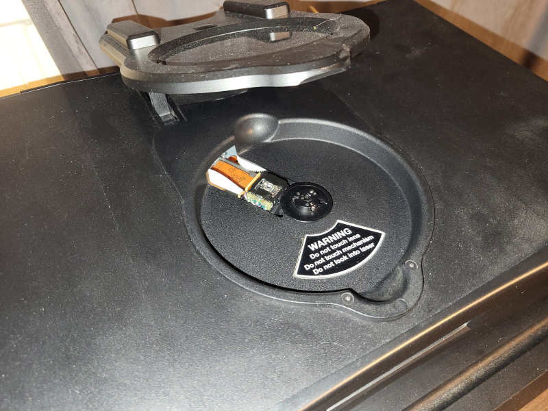 Rega Apollo - Bild 2 av 3