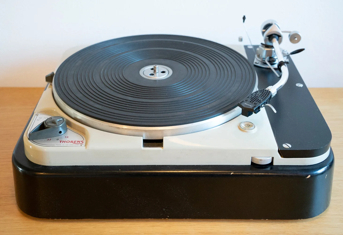 Thorens TD 124 med SME 3009 och ADC 25 - Bild 4 av 11