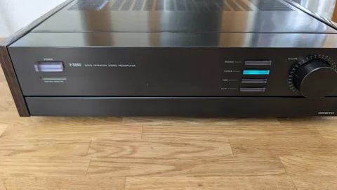 Onkyo P-3090 förförstärkare