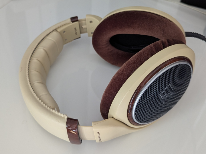 Sennheiser HD598