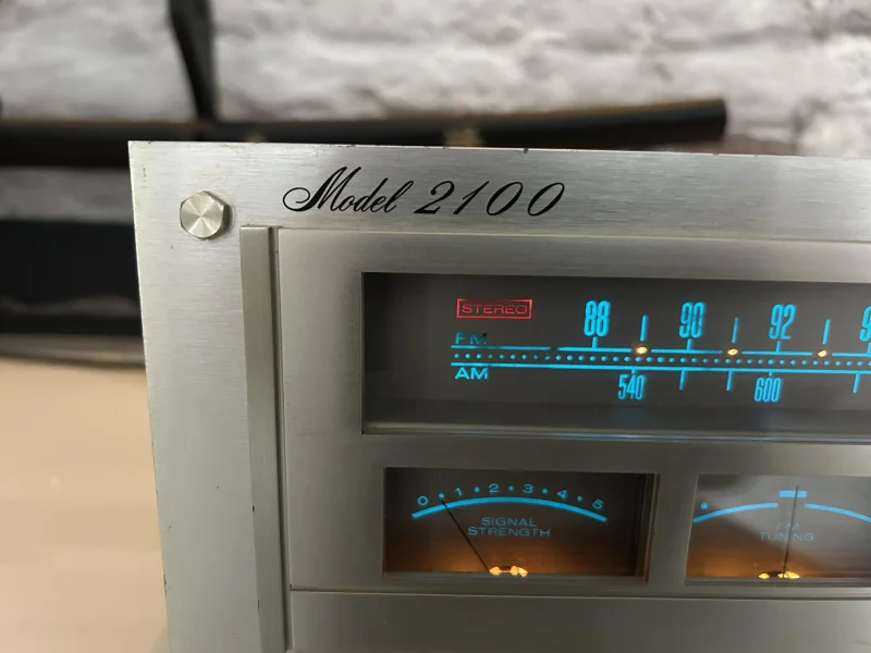 Marantz Model 2100 Stereophonic Tuner - Bild 3 av 7