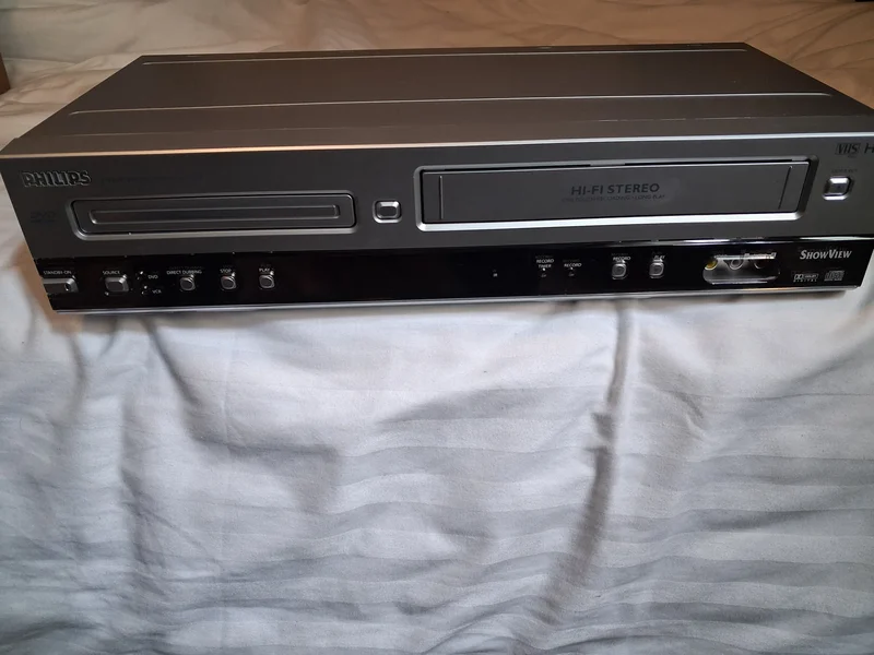 Philips Kombispelare - Bild 1 av 2