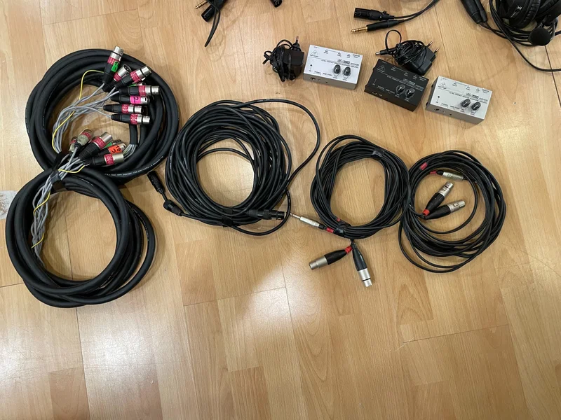 Sennheiser HME27 (4 st) + intercom setup / kablage - Bilde 3 av 3