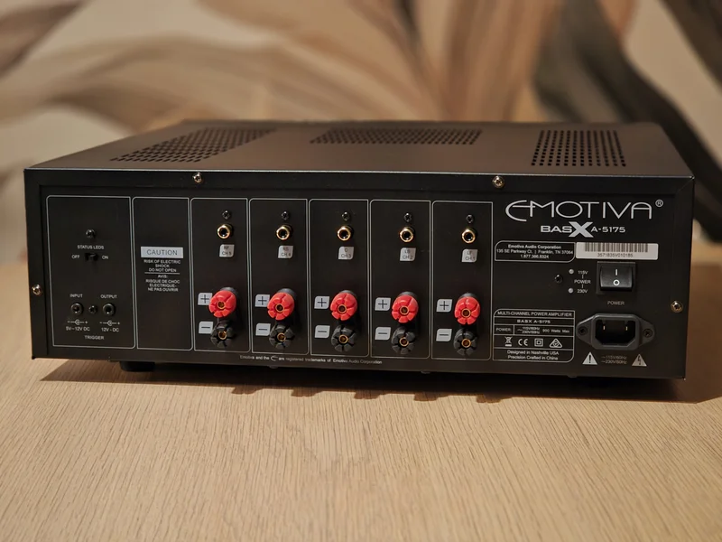 Emotiva basx 5175 slutsteg 5-kanal - Bild 2 av 2