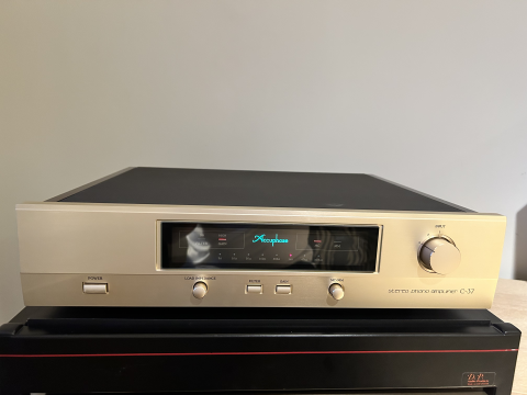Accuphase C-37 Phono-försteg