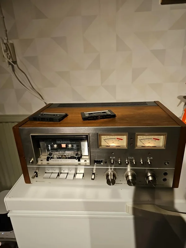 Pioneer CT-F9191 – Kassettdäck Pioneer CT-F9191 – Kassettdäck - Bild 1 av 8