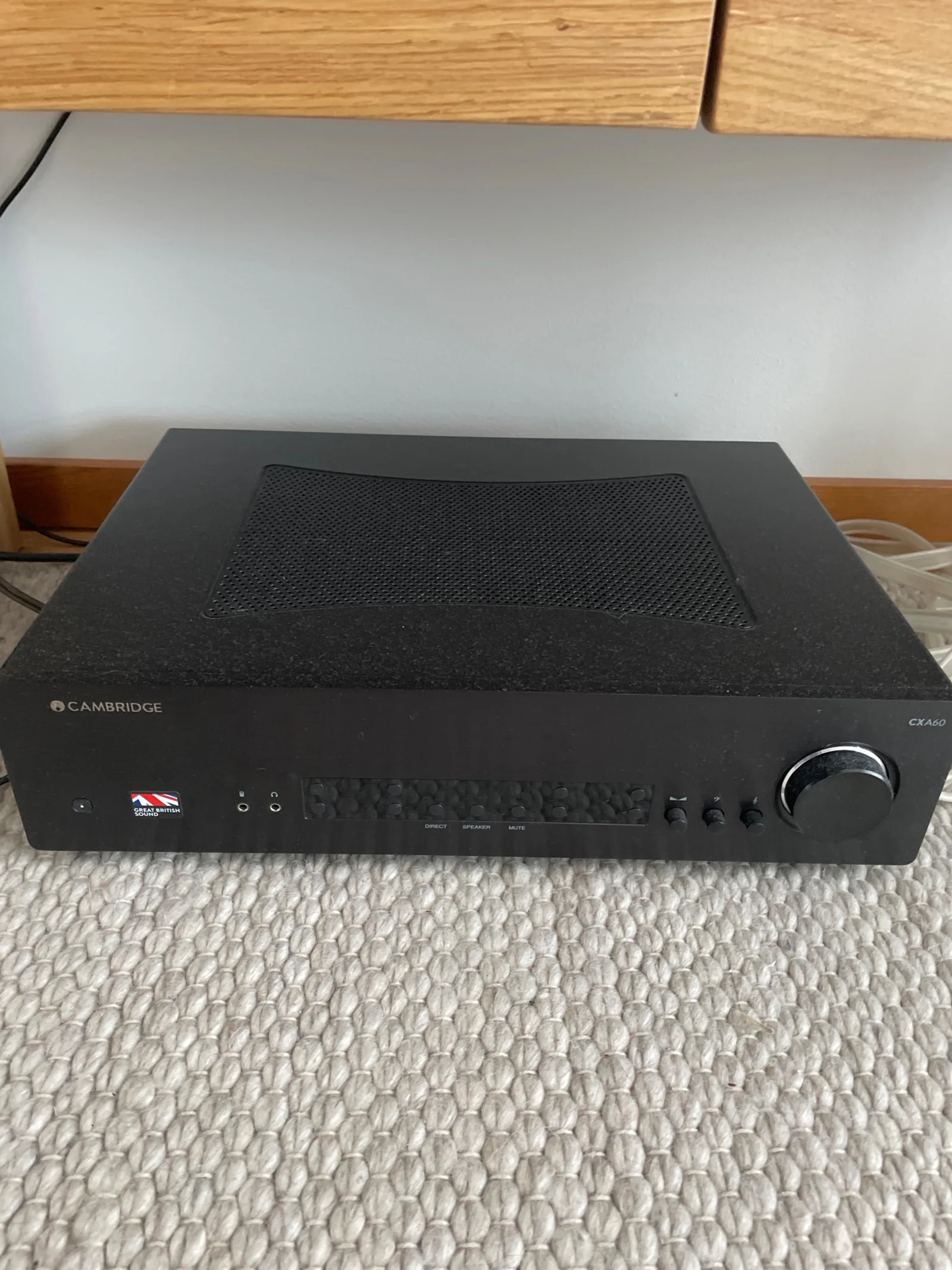 Cambridge cxa60 svart