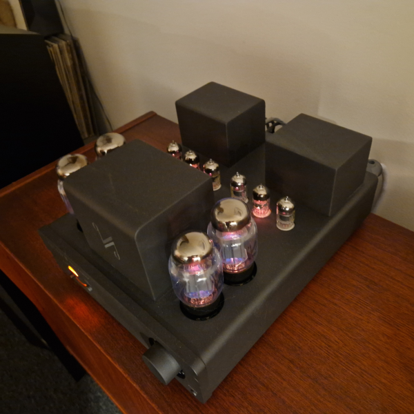 Quad Q II Classic Förstärkare Quad Q II Classic Förstärkare - Bild 2 av 6