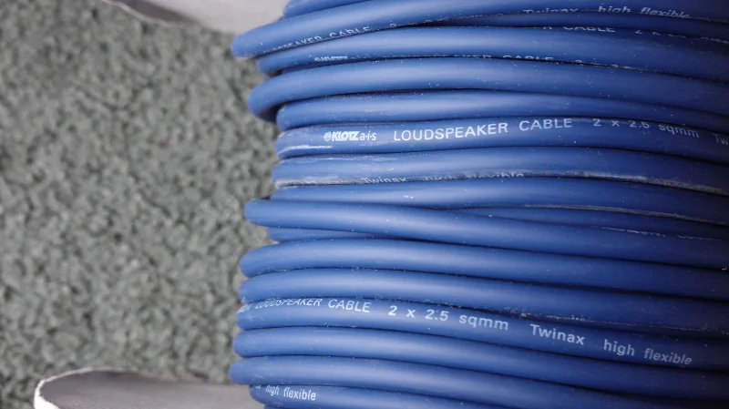 KLOTZ LY225T professionell högtalarkabel 2 x 2,5 kvmm KLOTZ LY225T professionell högtalarkabel 2 x 2,5 kvmm - Bild 4 av 5