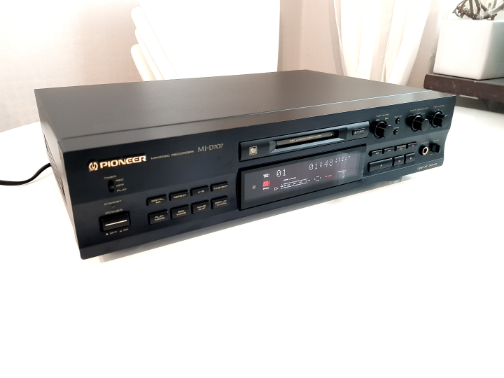 Pioneer MJ-D707  Minidisk Recorder