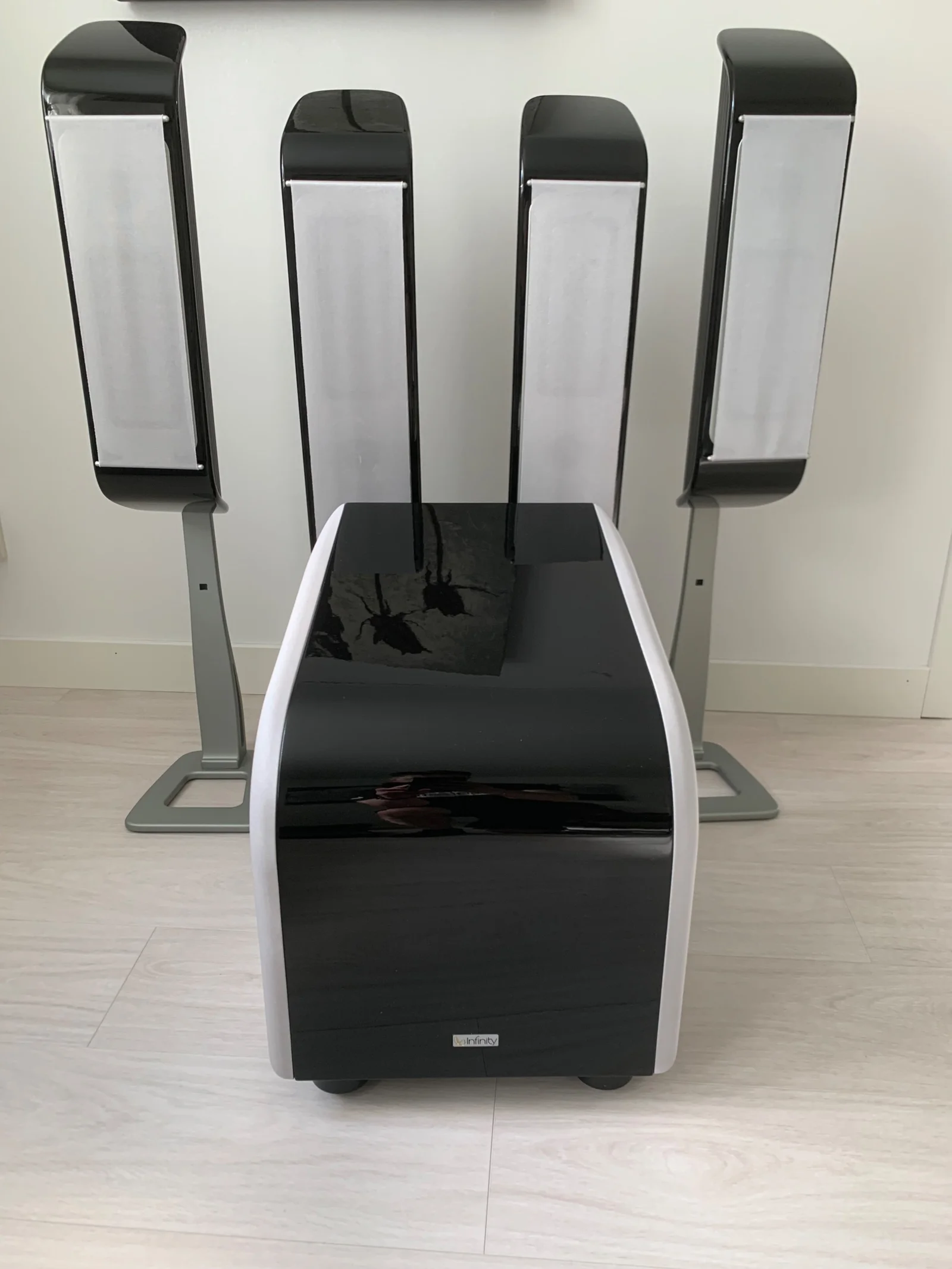 Harman Kardon AVR 355 + Infinity 5.1 hemmabiosystem &ndash; Komplett paket - Bilde 2 av 3