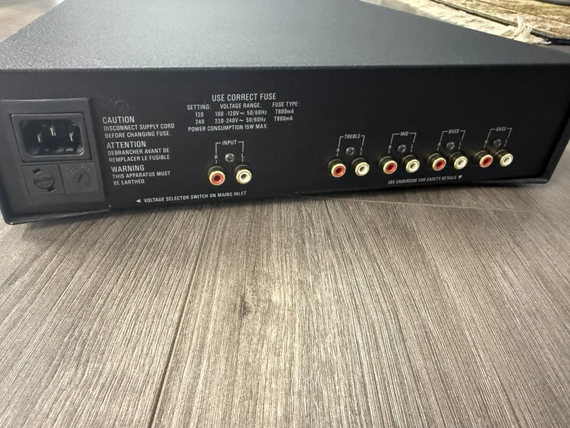 Linn Aktiv Crossover – sen variant med switchad nätdel, recappad Linn Aktiv Crossover – sen variant med switchad nätdel, recappad - Bild 3 av 4
