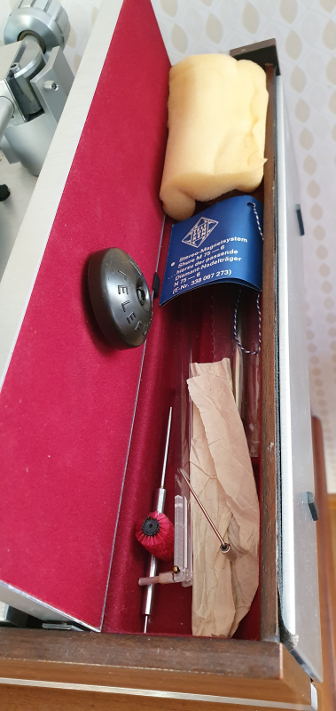 Telefunken W250 (PE 2020 mekanism)