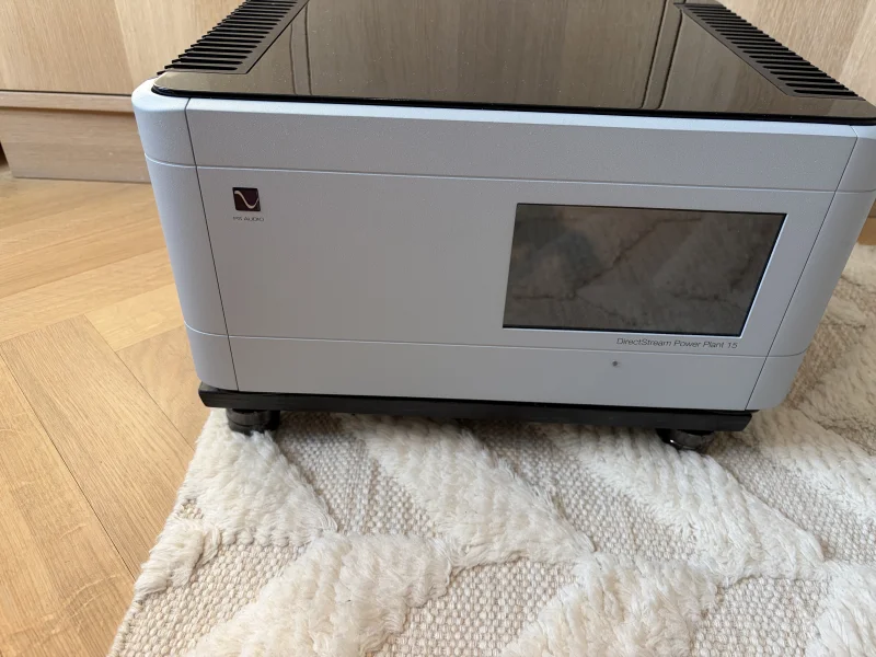 PS Audio PowerPlant P15 – Referensklassad strömregenerator PS Audio PowerPlant P15 – Referensklassad strömregenerator - Bild 5 av 5