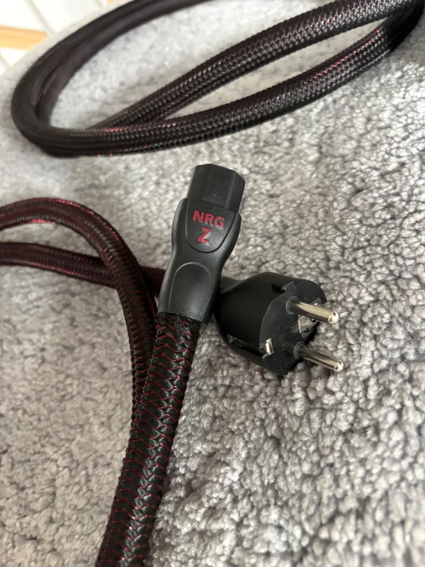 Audioquest NRG-Z3 - Bild 1 av 2