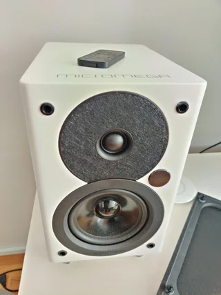 Micromega MySpeaker BT aktiva h&ouml;gtalare Vita komplett med Original kartong