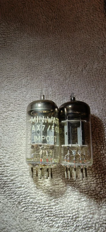 Ett par Philips ECC 83! Ett par Philips ECC 83! - Bild 2 av 5