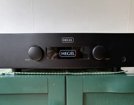 Hegel H190