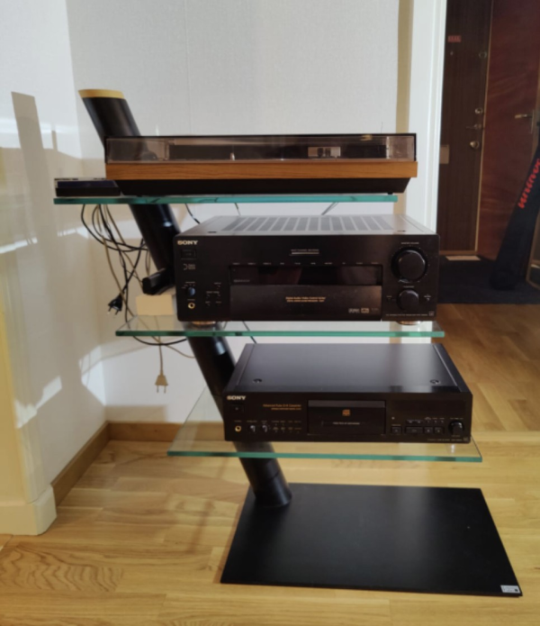 Lourens Fisher mediamöbel - Bild 2 av 4