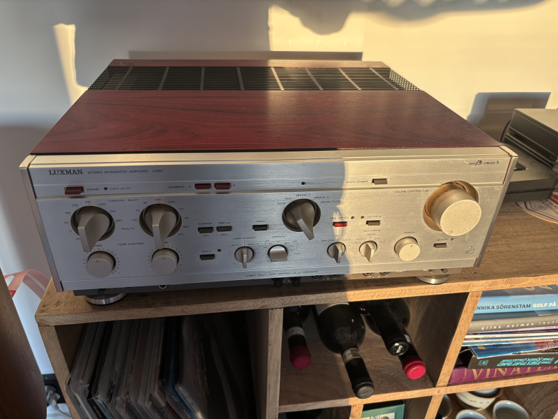 Luxman L-550 - Bild 1 av 1