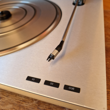 Bang & Olufsen RX2