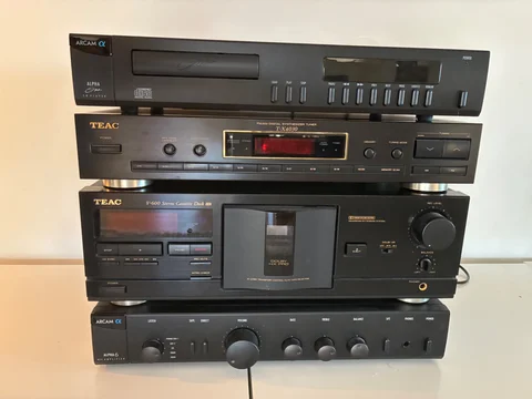 Komplett hifi-stereo från 1994 (Arcam, KEF, TEAC) – Man...