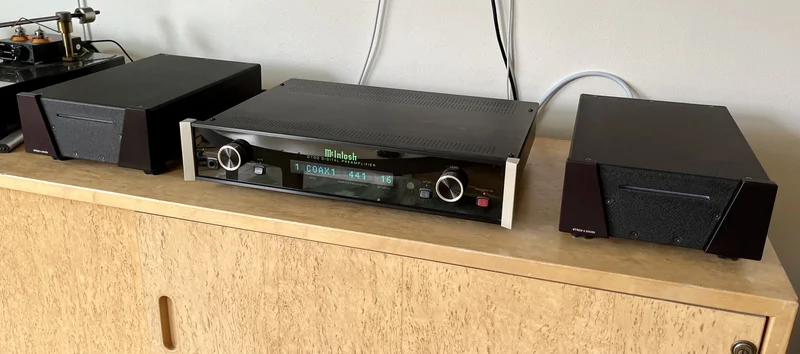 Wyred4Sound SX-1000 monoblock mot integrerad? Wyred4Sound SX-1000 monoblock mot integrerad? - Bild 1 av 3