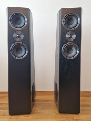SVS Ultra Tower - golvhögtalare