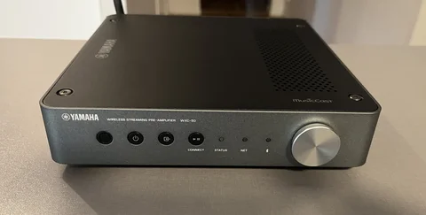 Yamaha WXC-50 nätverksspelare/förförstärkare